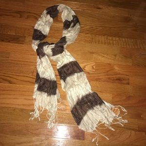 Brown & cream scarf